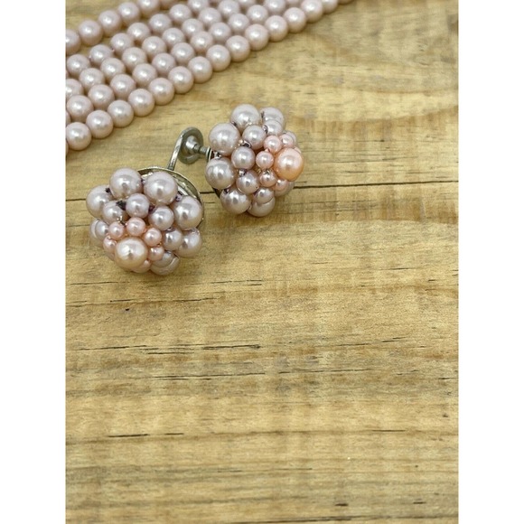 Vintage La Tausca Simulated 5 Strand Pearl Choker & Earrings Set - Picture 2 of 6